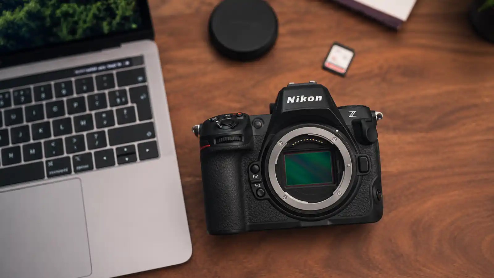 Nikon Z6III VS Z8